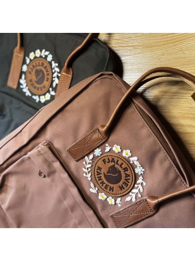 自選配搭 Fjallraven Kanken No,2 –  Dazzling Jasmine /Classic Size 