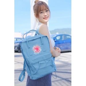 Fjallraven Kanken Embroidery – Sky Blue  /Earth Floral