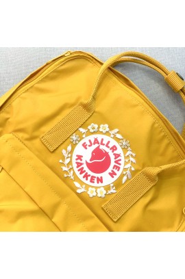 Fjallraven Kanken –  Ochre / Dazzling Jasmine